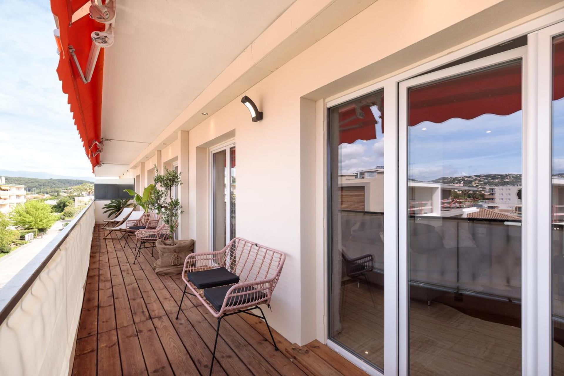 Spacieux Appartement De 114 M2 A 5 Min Des Plages - Proximite Tous Commerces Et Transports Αντίμπ Εξωτερικό φωτογραφία